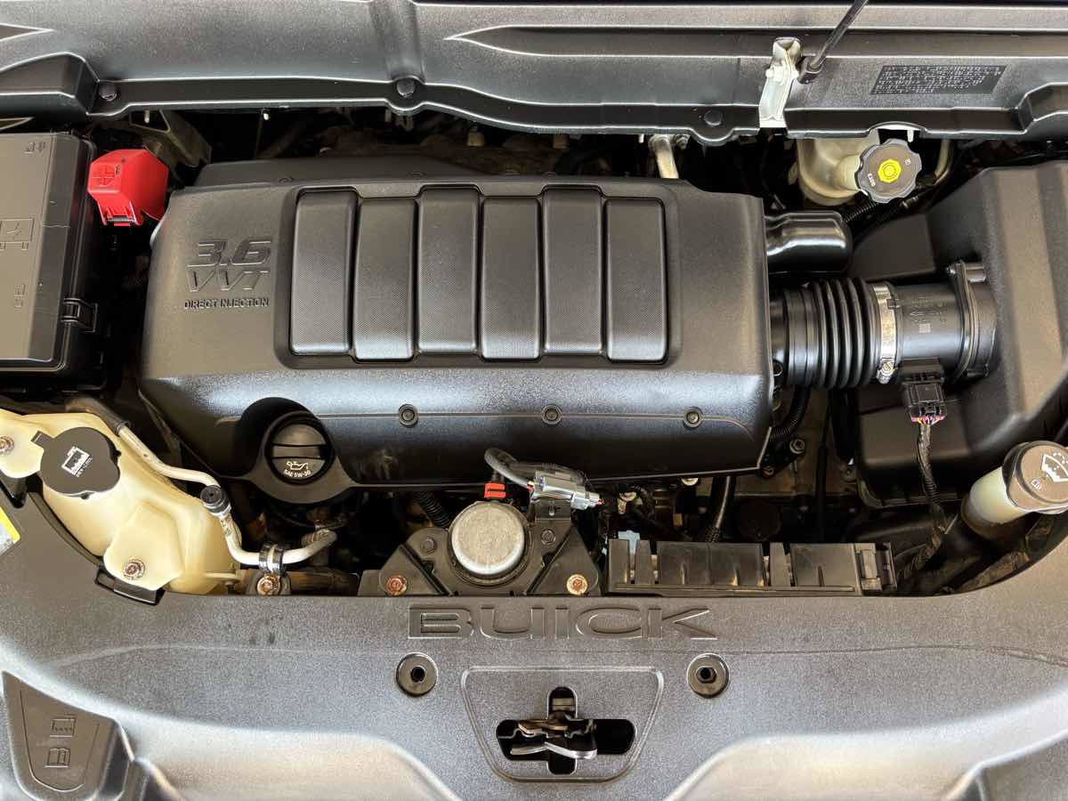 Used 2009 Buick Enclave CXL w/ Driver Confidence Package image 30