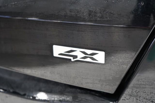 Used 2024 Kia Sorento S image 12