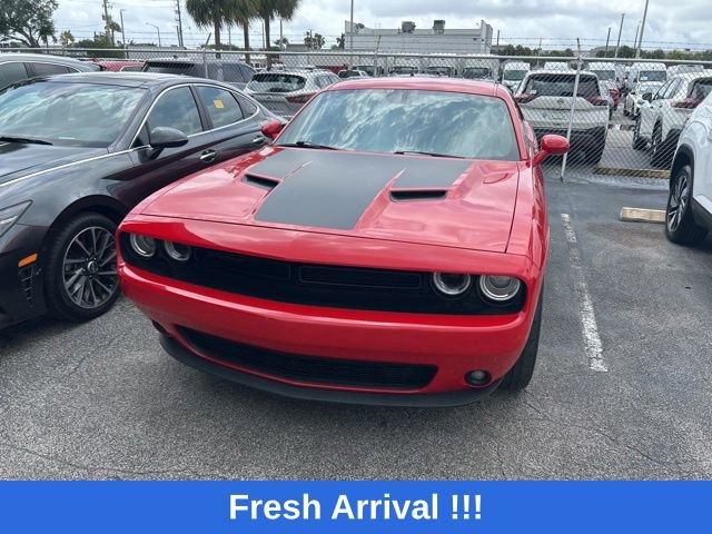 Used 2021 Dodge Challenger SXT w/ Plus Package RWD image 4