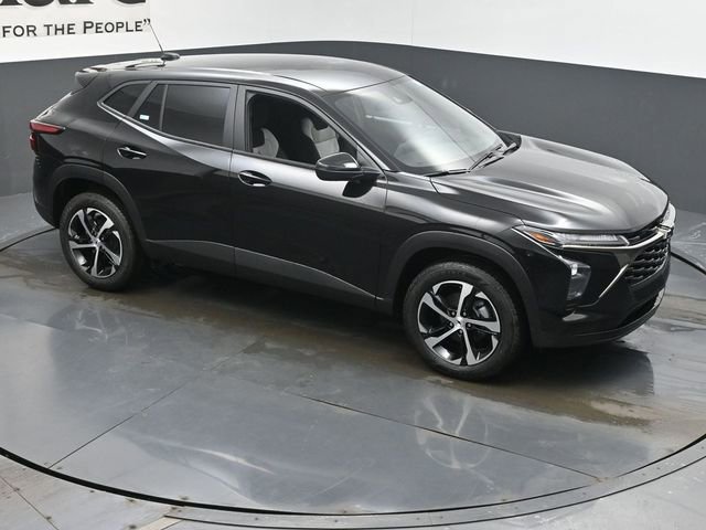 New 2026 Chevrolet Trax RS w/ Driver Confidence Package image 16