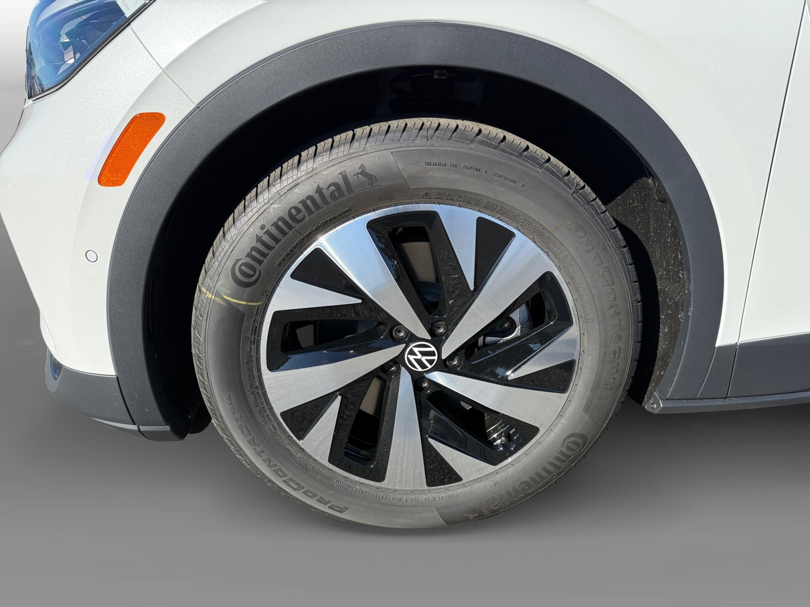 New 2025 Volkswagen ID.4 Pro RWD image 9