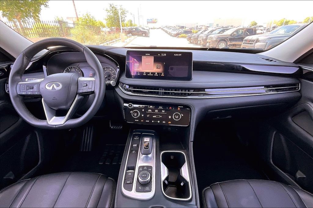 Used 2025 INFINITI QX60 Pure FWD image 15