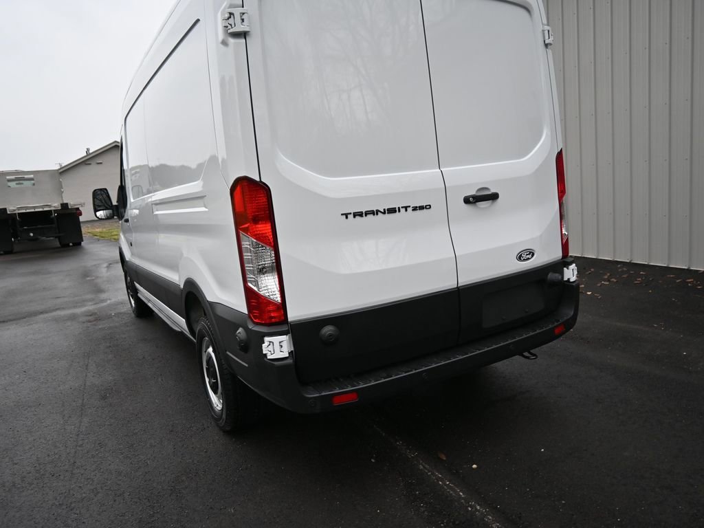 New 2026 Ford Transit 250 148 Medium Roof w/ Load Area Protection Package image 26