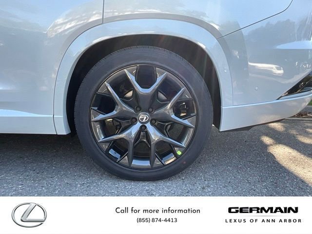 New 2026 Lexus TX 500h AWD image 24