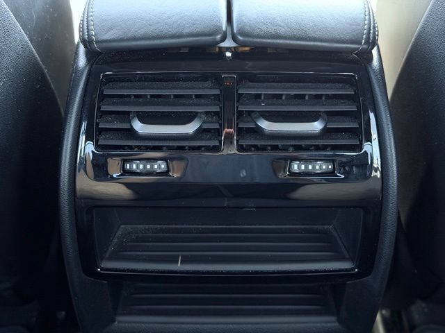 Used 2023 BMW M550i xDrive w/ Executive Package AWD/4WD image 27