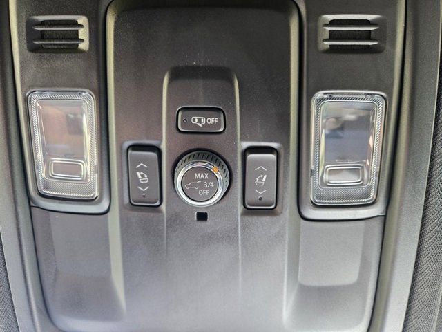 New 2025 Chevrolet Tahoe Z71 w/ Comfort Package image 38