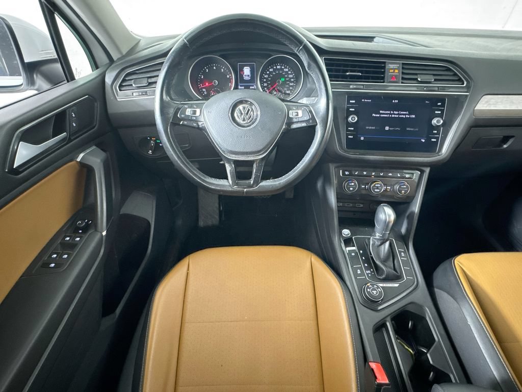 Used 2018 Volkswagen Tiguan SE AWD/4WD image 21