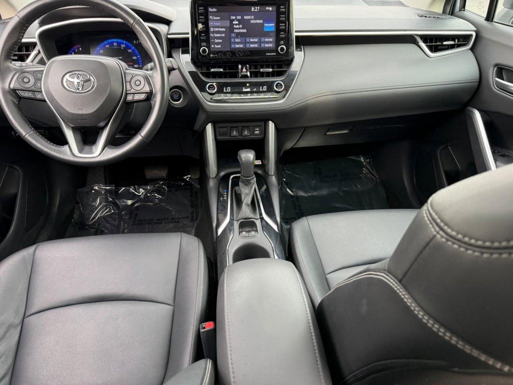 Certified 2022 Toyota Corolla Cross XLE w/ Convenience Package image 13
