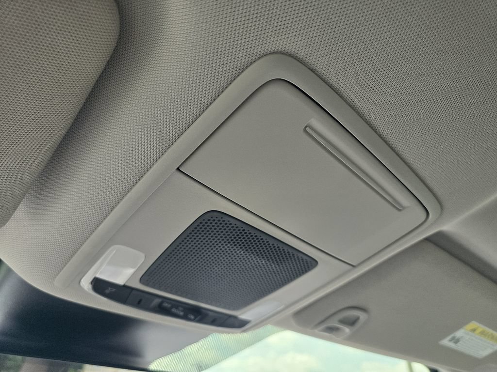 Certified 2025 Honda Pilot EX-L image 23