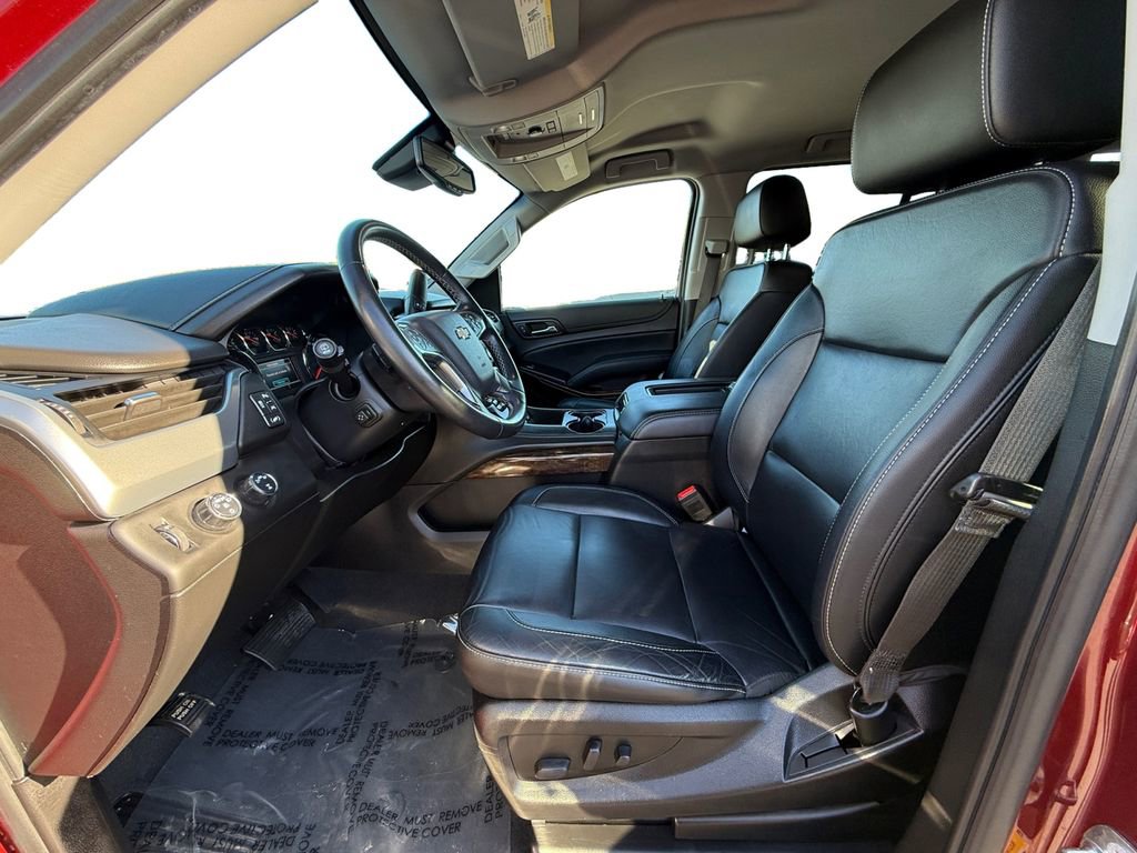 Used 2019 Chevrolet Tahoe LT w/ Luxury Package image 9