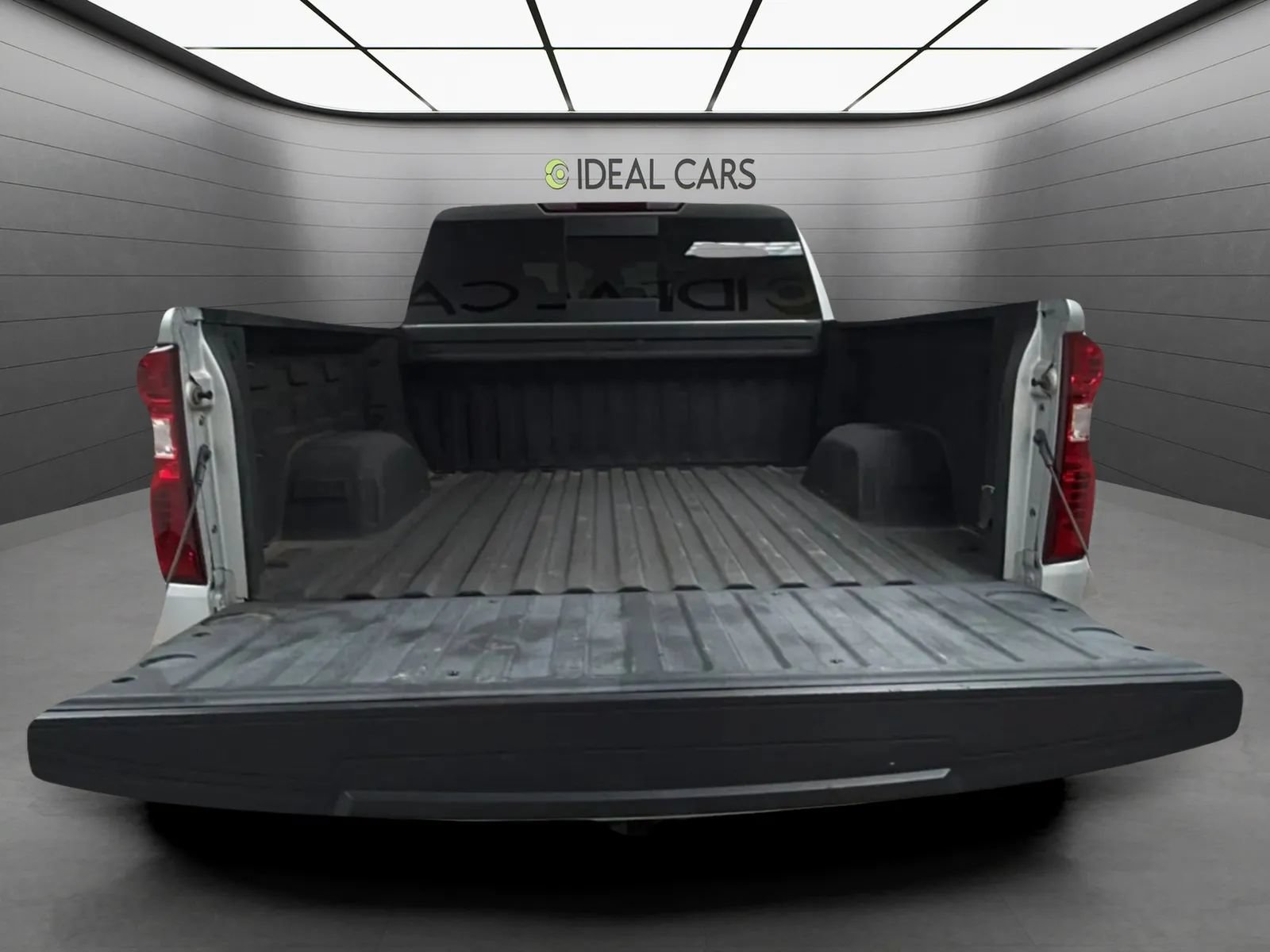 Used 2022 Chevrolet Silverado 1500 LT w/ All Star Edition Plus AWD/4WD image 19