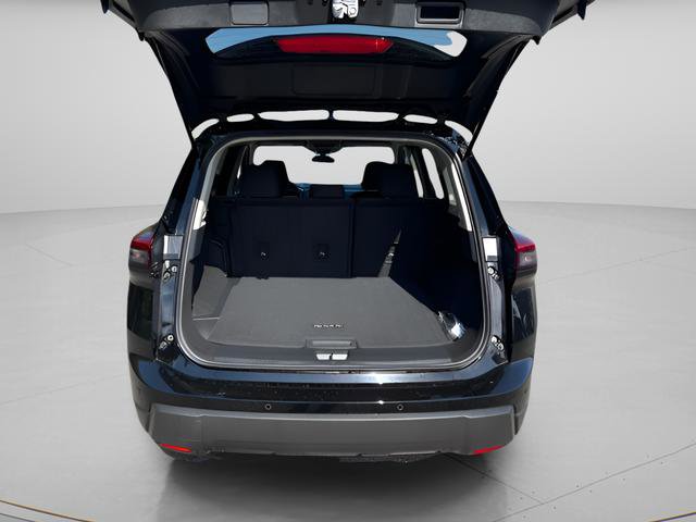 Used 2026 Nissan Rogue S AWD/4WD image 14