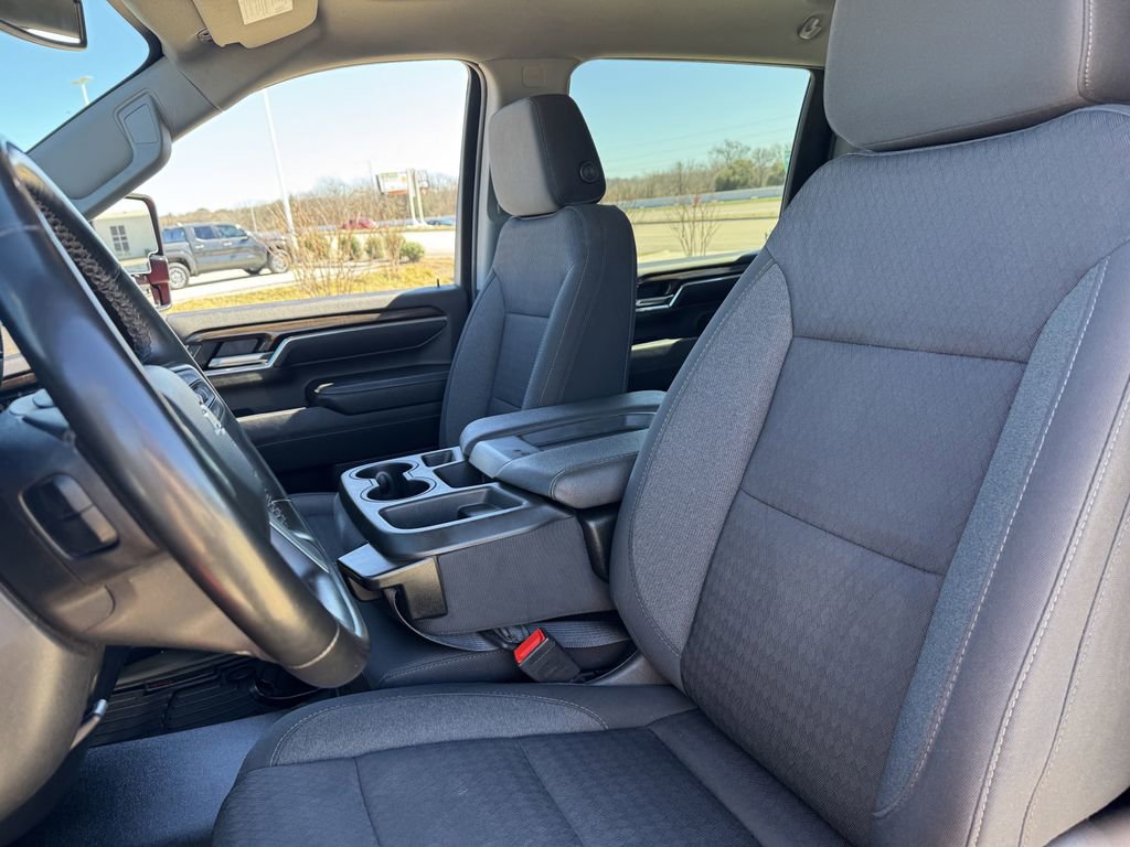 Used 2024 Chevrolet Silverado 2500 LT image 26