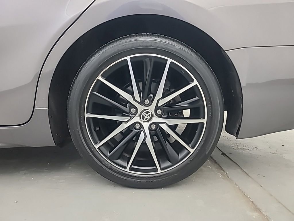 Used 2023 Toyota Camry SE image 10