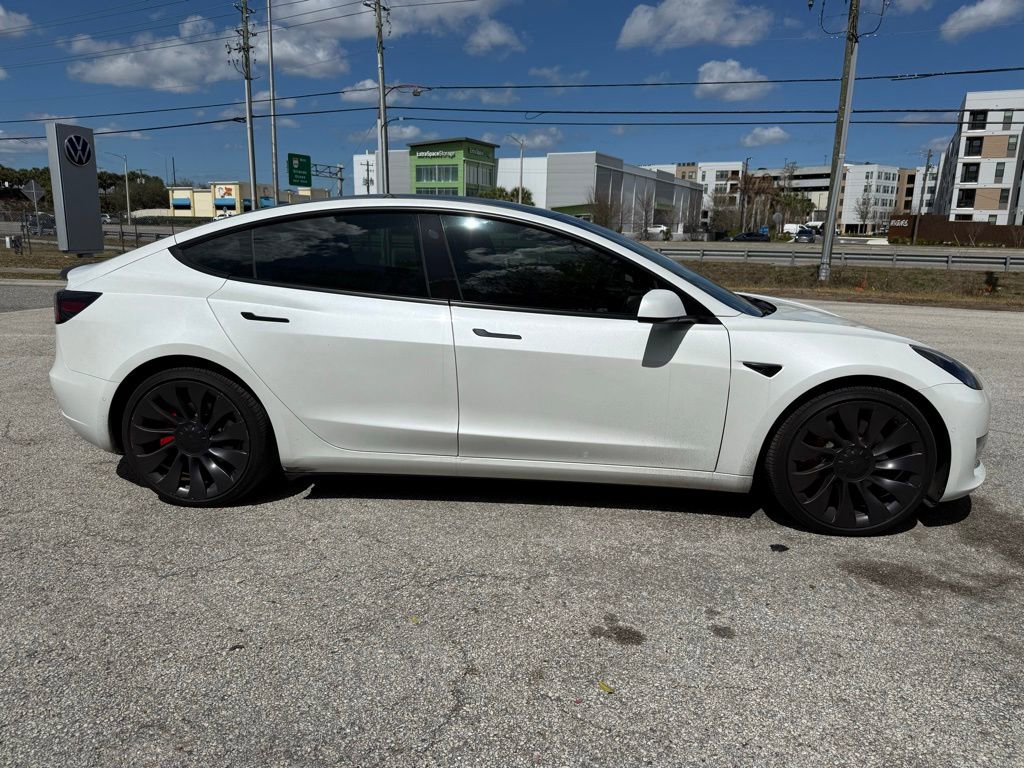 Used 2021 Tesla Model 3 Performance image 4