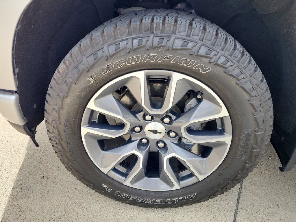 Used 2022 Chevrolet Silverado 1500 RST RWD image 10
