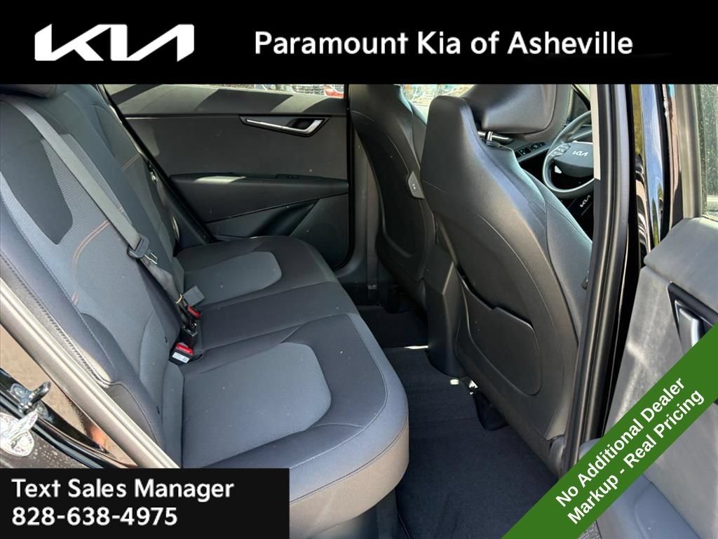 New 2026 Kia Niro LX FWD image 18