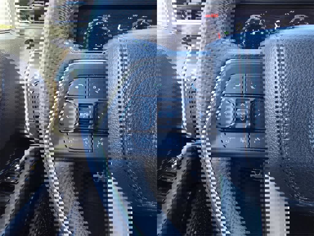 Used 2024 Toyota Tacoma TRD Sport image 19