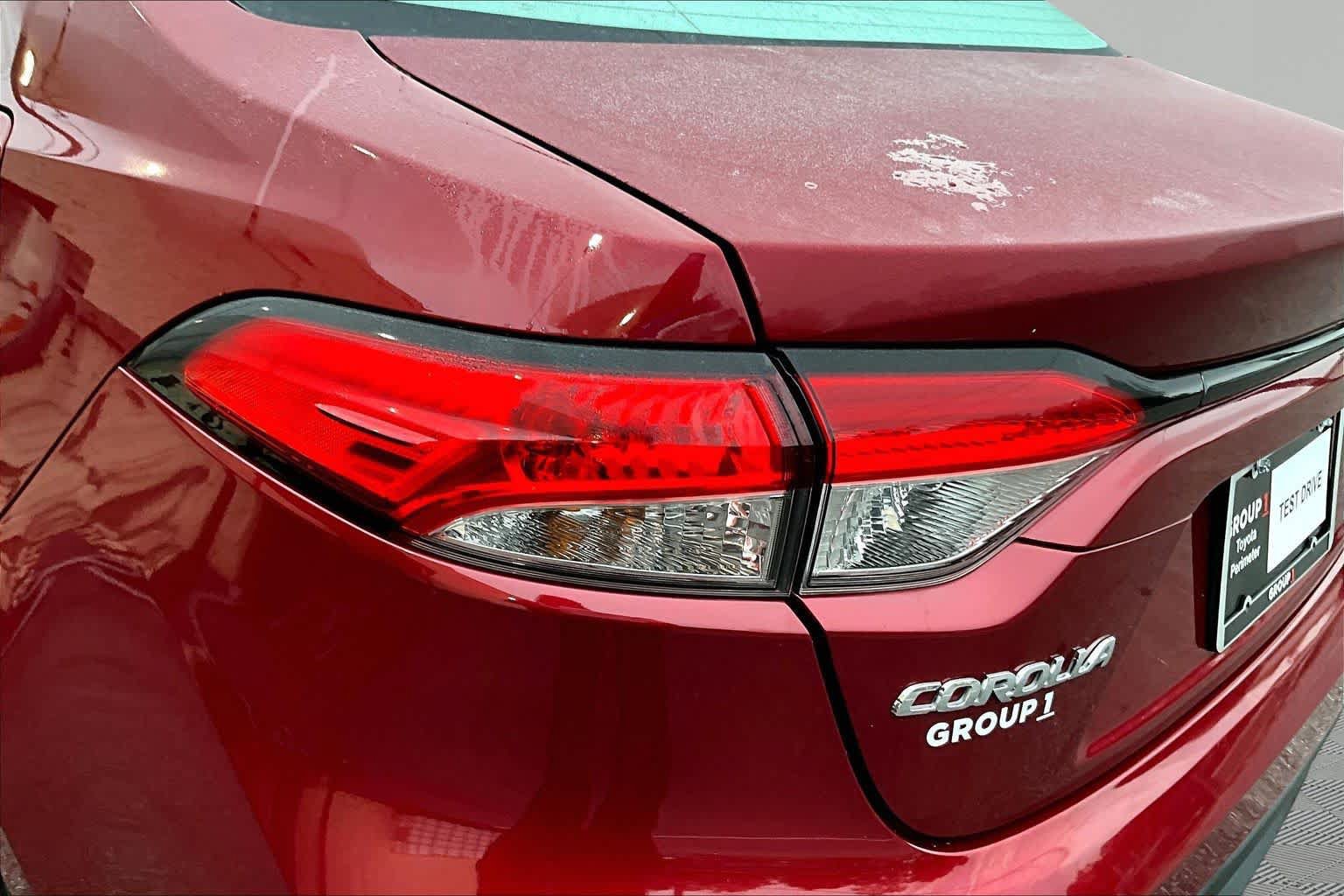 Used 2025 Toyota Corolla LE FWD image 29