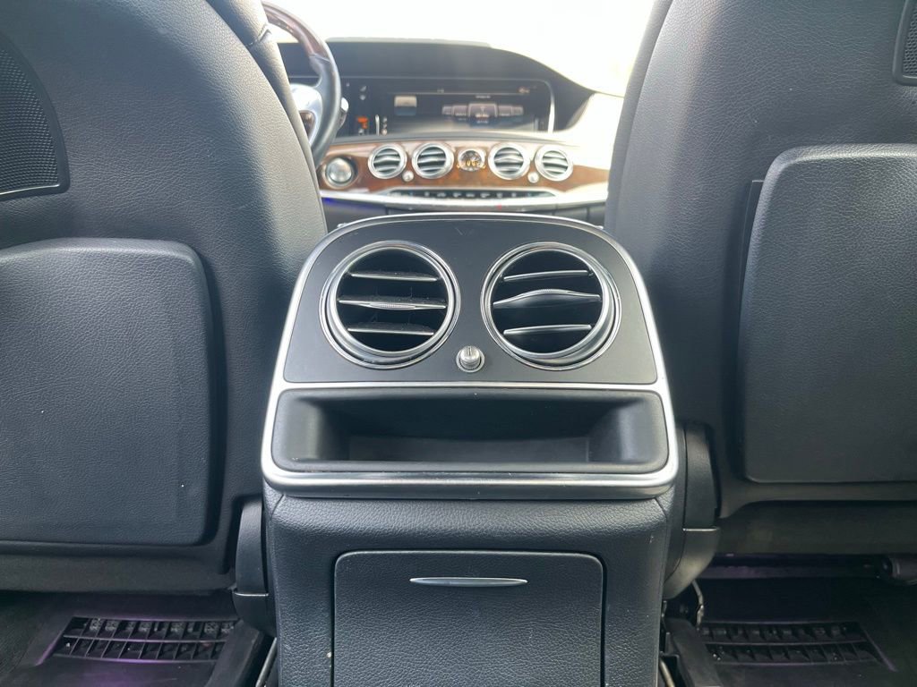 Used 2015 Mercedes-Benz S 550 Sedan image 25