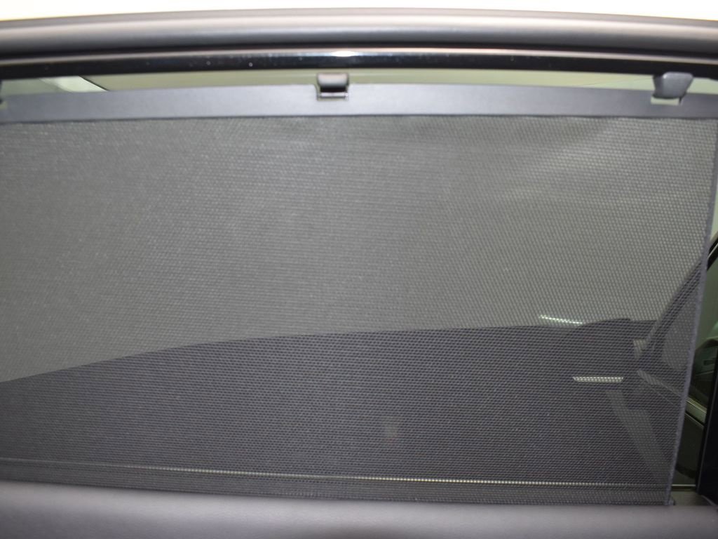 Used 2025 INFINITI QX60 Luxe w/ Black Edition image 16