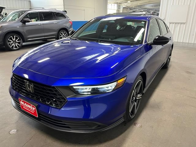 Used 2024 Honda Accord Sport image 7