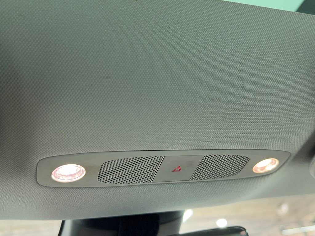 Used 2023 Tesla Model 3 Standard Range RWD image 39