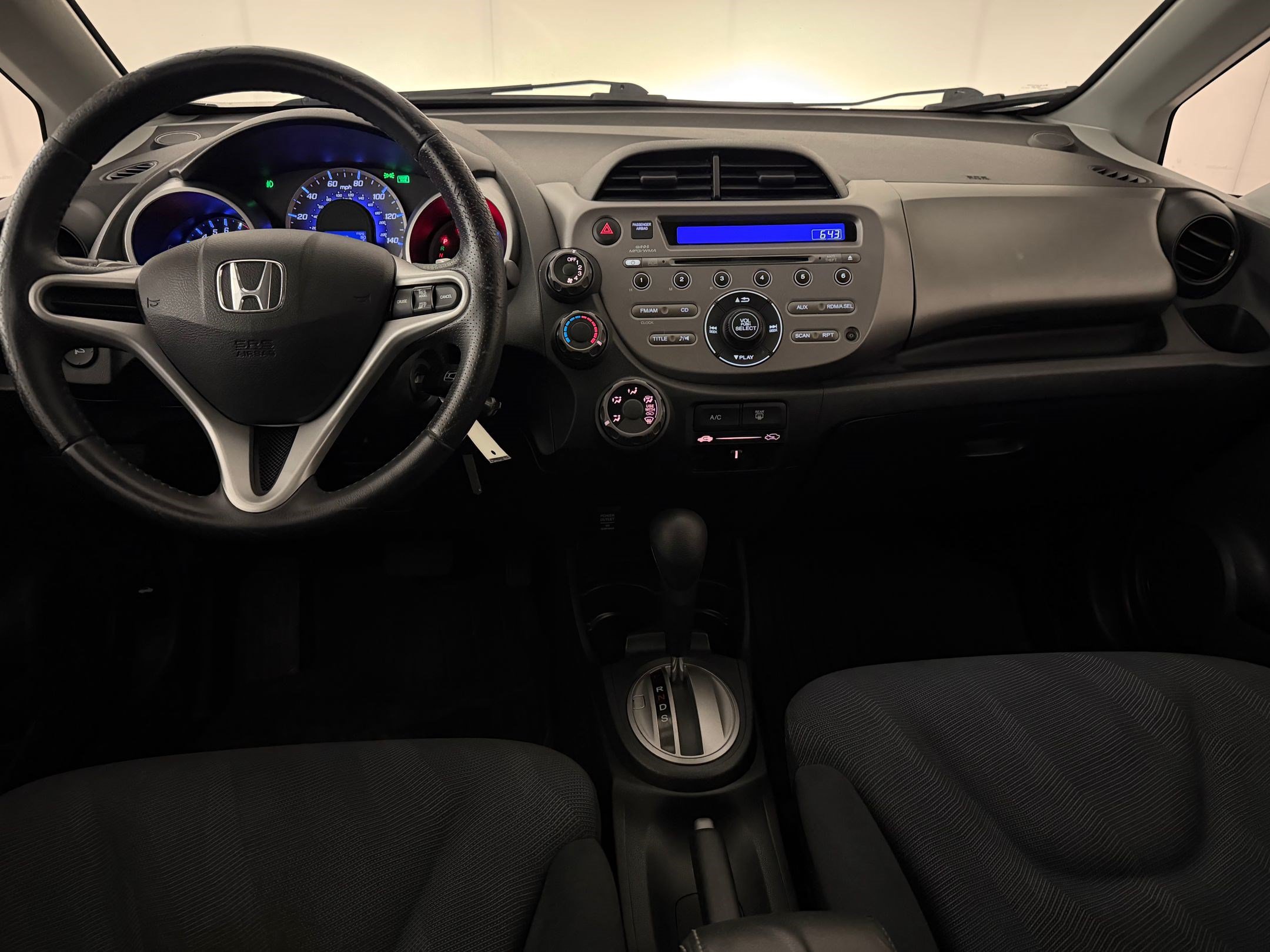 Used 2010 Honda Fit Sport image 16
