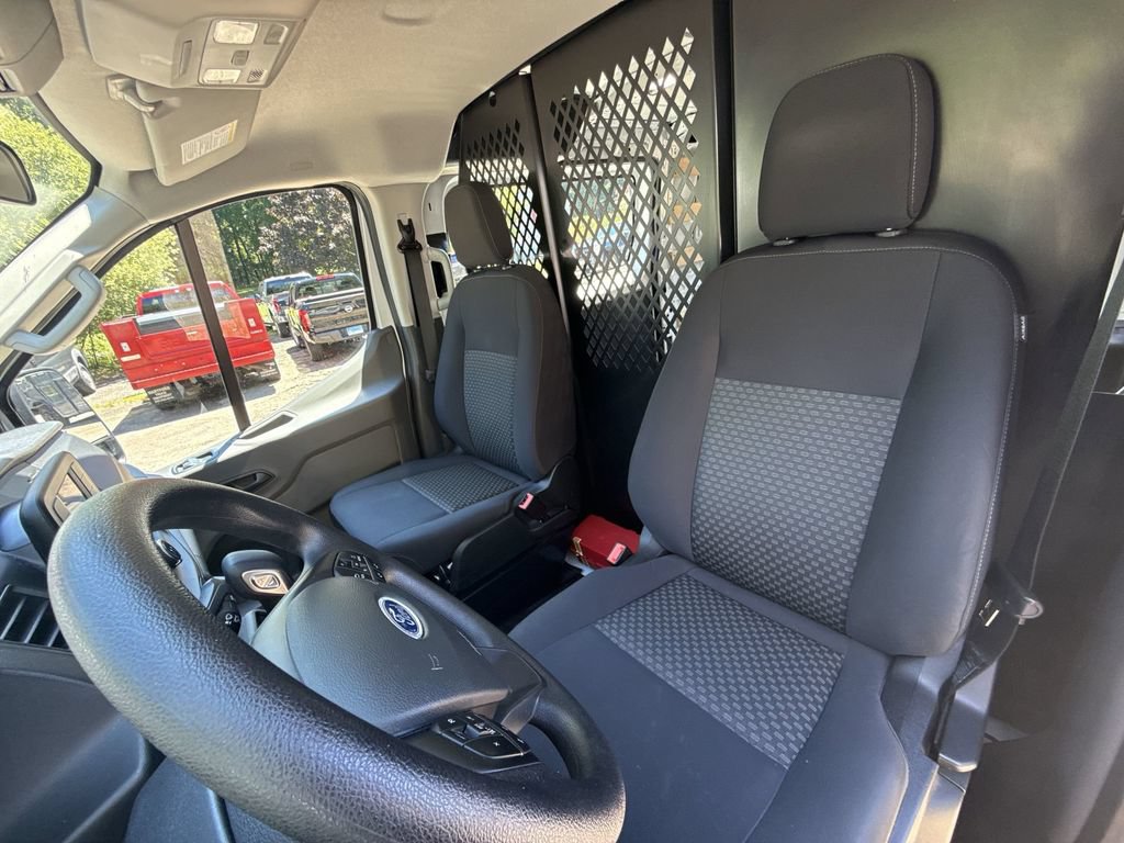 Certified 2024 Ford Transit 250 Low Roof w/ Exterior Upgrade Package RWD image 11