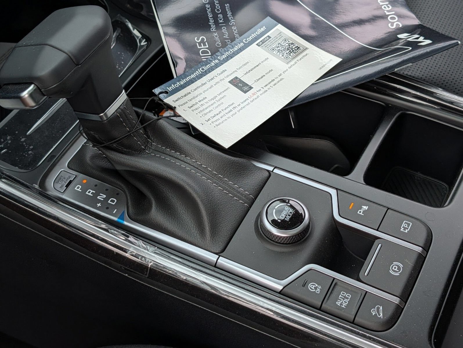 New 2026 Kia Sorento S w/ S Panoramic Sunroof Package FWD image 14