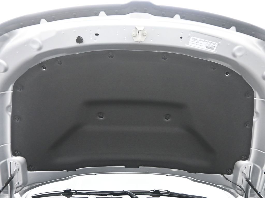 New 2026 RAM 1500 4x4 Crew Cab image 21