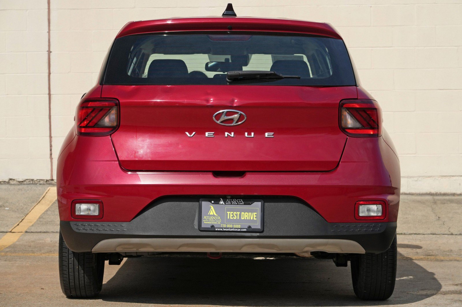 Used 2020 Hyundai Venue SE FWD image 10