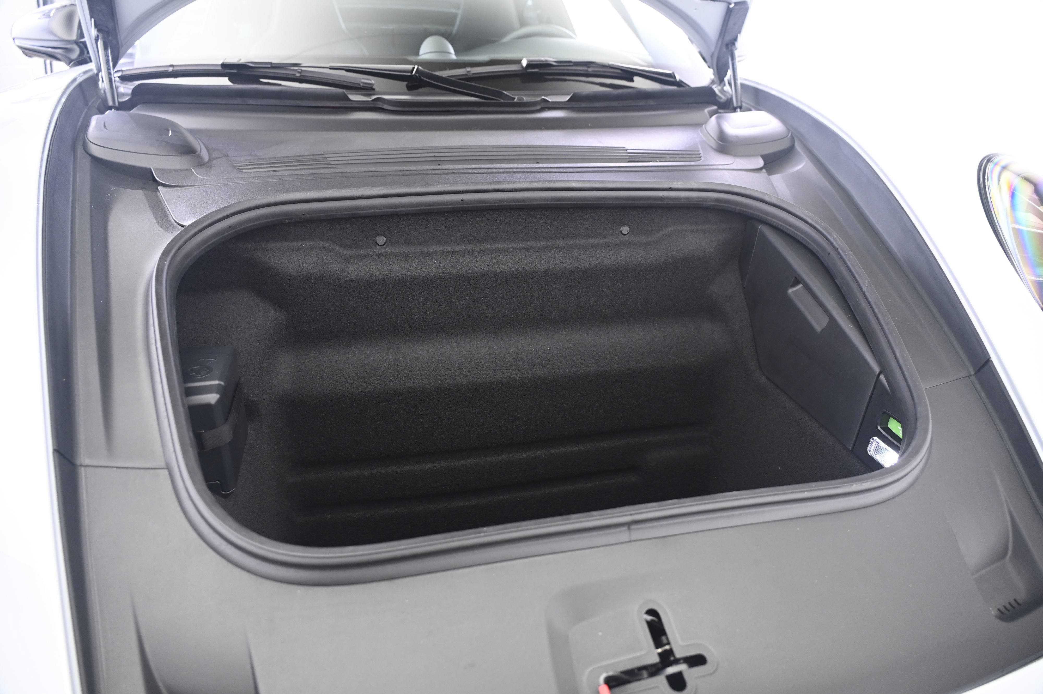 Certified 2026 Porsche 911 Carrera 4 GTS AWD/4WD image 15