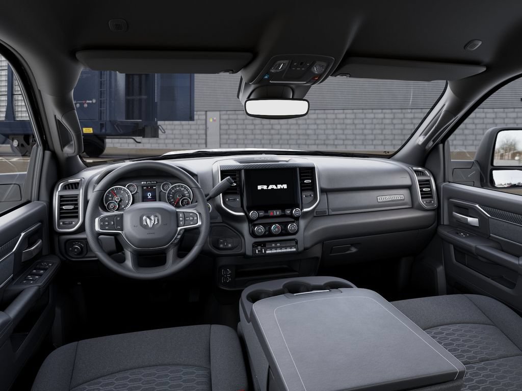 New 2025 RAM 3500 Big Horn AWD/4WD image 15