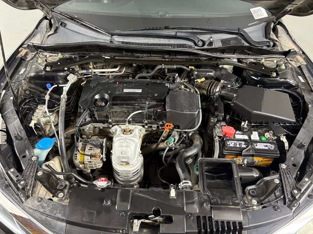 Used 2016 Honda Accord Sport image 37
