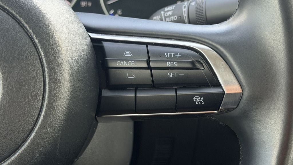 Used 2025 MAZDA MAZDA3 s FWD image 20
