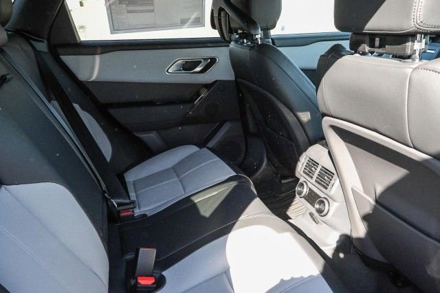 New 2026 Land Rover Range Rover Velar Dynamic SE image 13
