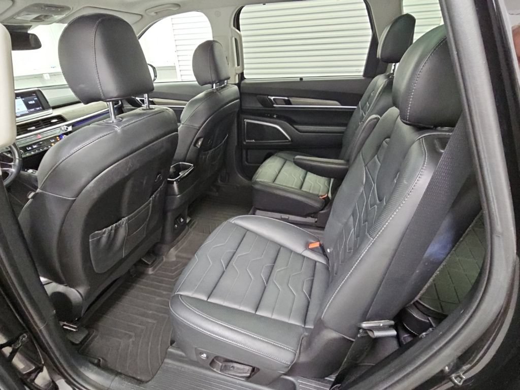 Used 2020 Kia Telluride SX w/ SX Prestige Package AWD/4WD image 33