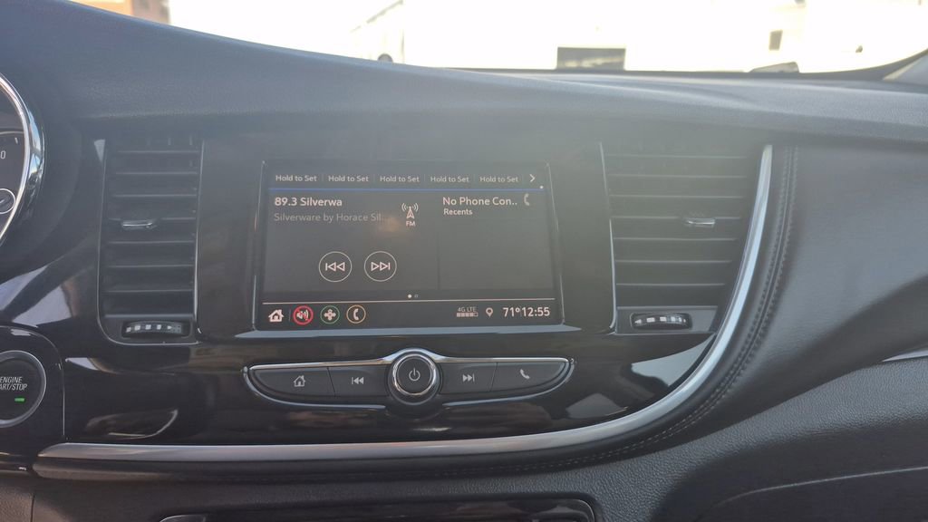 Used 2022 Buick Encore Preferred w/ Safety Package II image 9