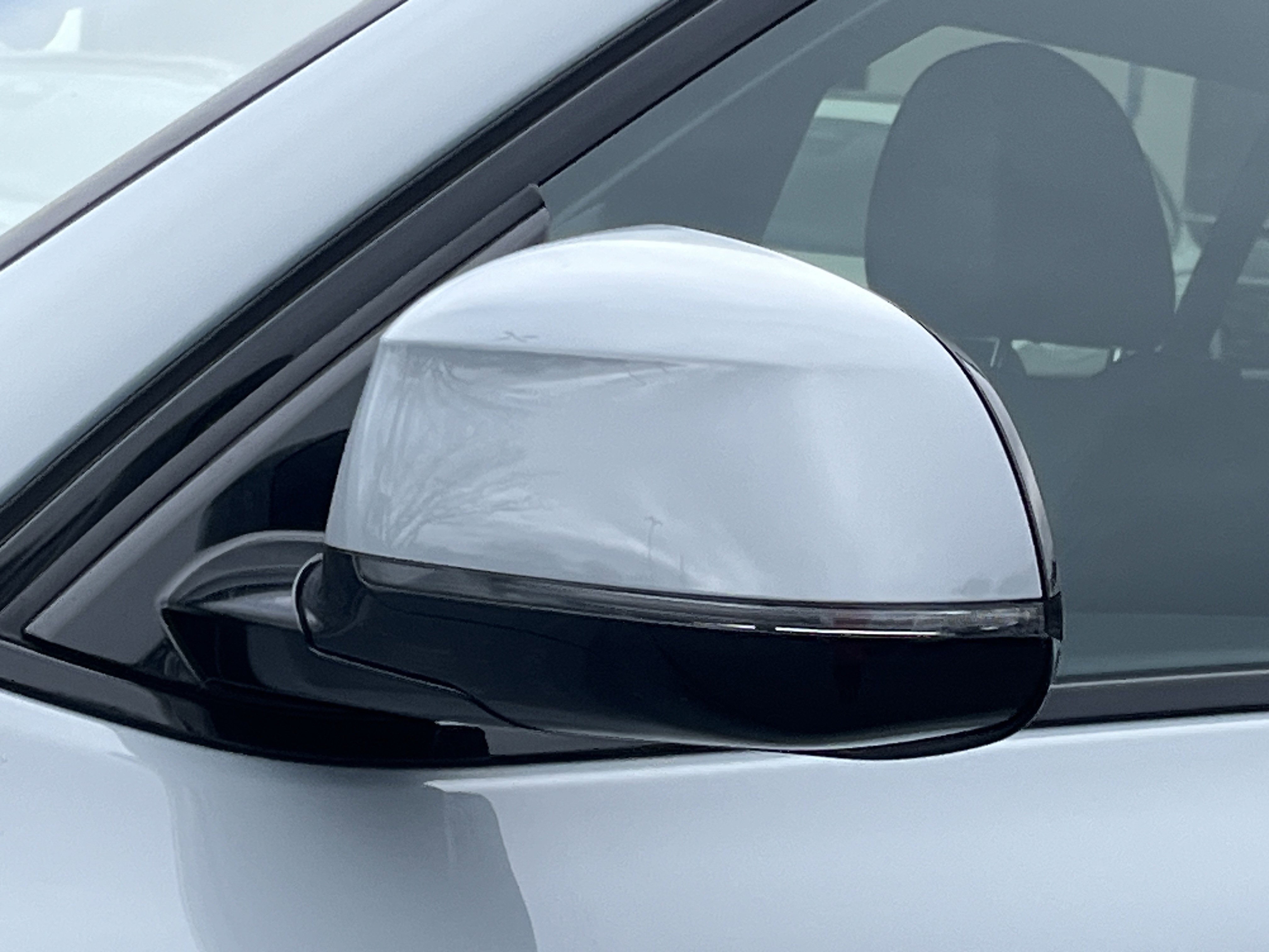 Used 2025 BMW X4 xDrive30i image 34