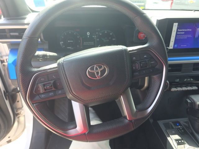 Used 2024 Toyota Tacoma TRD Off-Road AWD/4WD image 19