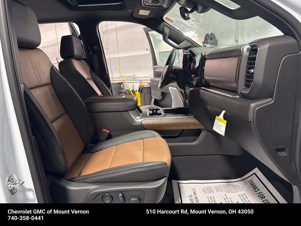 New 2026 Chevrolet Silverado 3500 High Country w/ High Country Premium Package AWD/4WD image 31