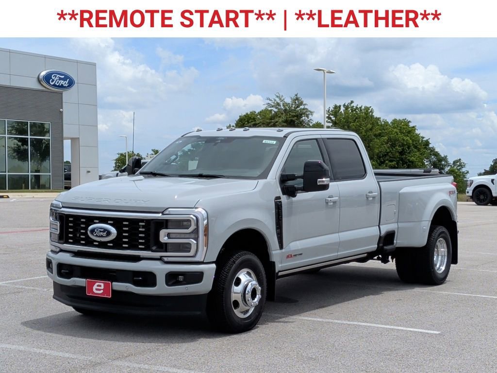 New 2026 Ford F350 Platinum AWD/4WD image 3