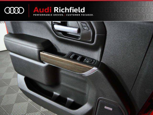 Used 2021 Chevrolet Silverado 1500 LT Trail Boss w/ Convenience Package II AWD/4WD image 19