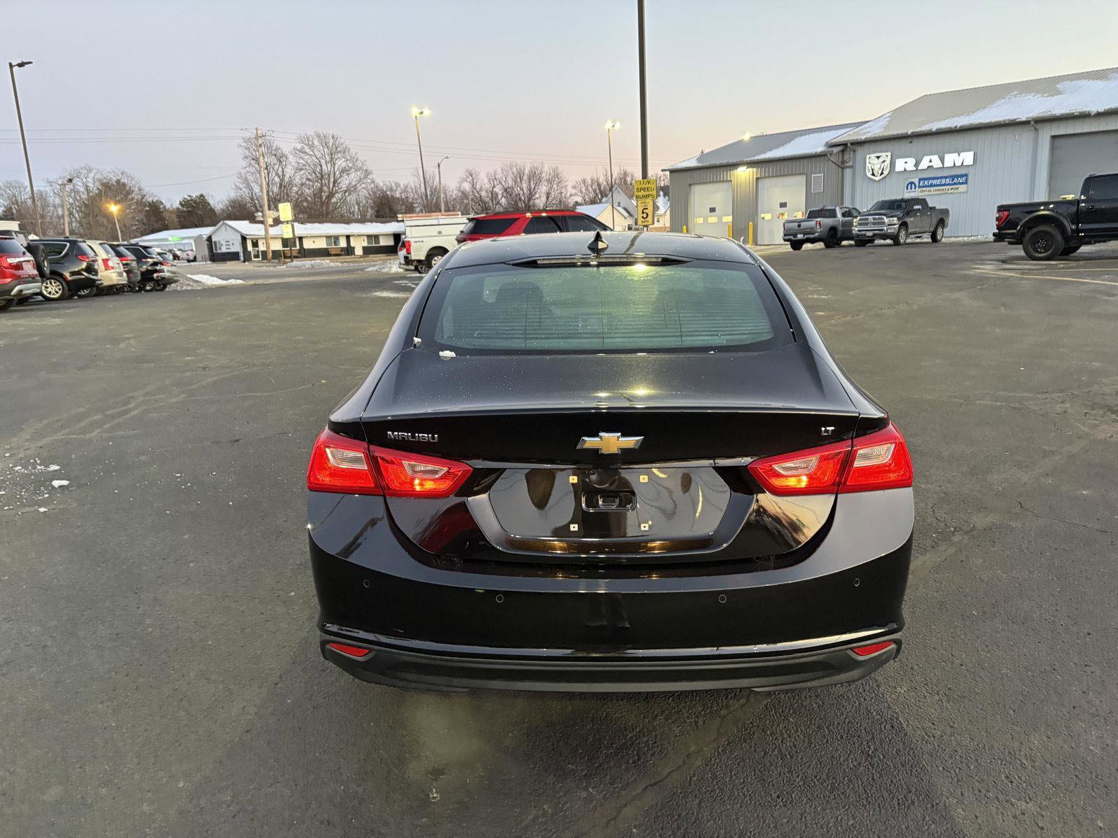 Used 2024 Chevrolet Malibu LT image 21