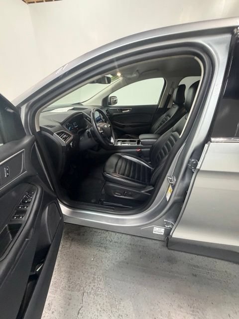 Used 2024 Ford Edge SEL AWD/4WD image 14