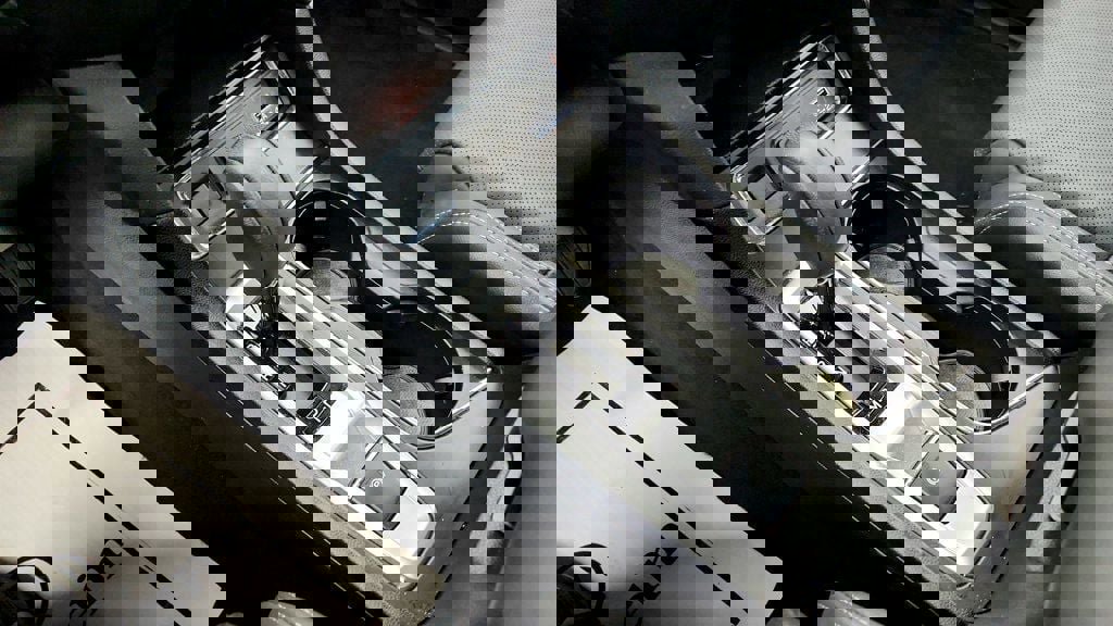 Used 2023 Subaru Ascent Limited AWD/4WD image 27