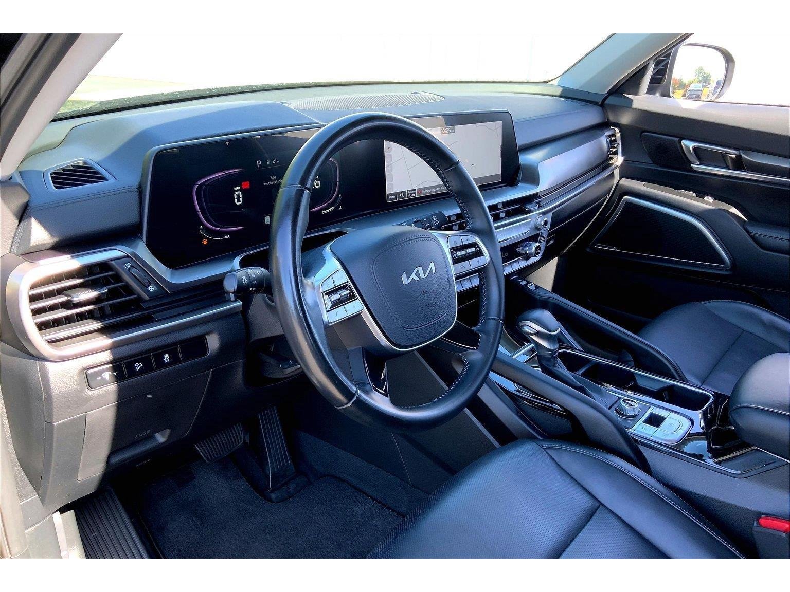 Used 2024 Kia Telluride S w/ S Sunroof Package AWD/4WD image 13