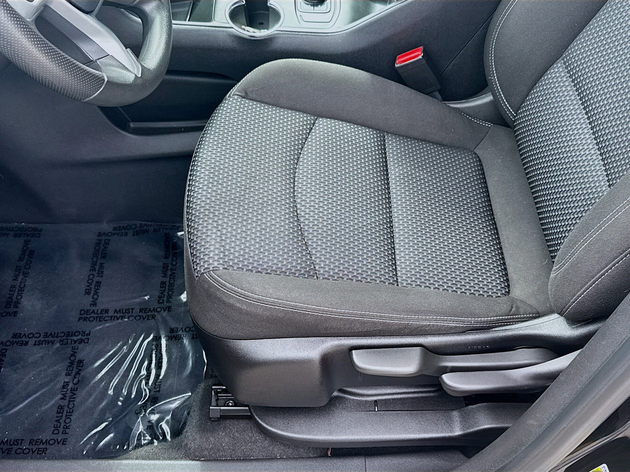 Used 2022 GMC Terrain SLE image 17