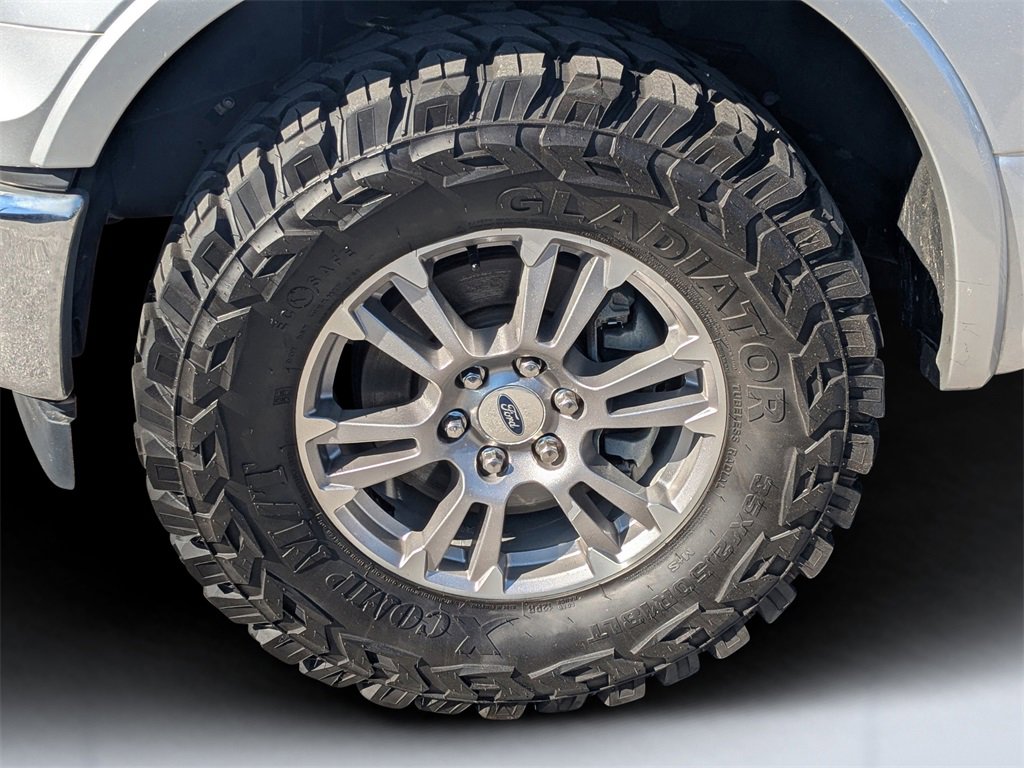 Used 2017 Ford F150 Lariat image 11